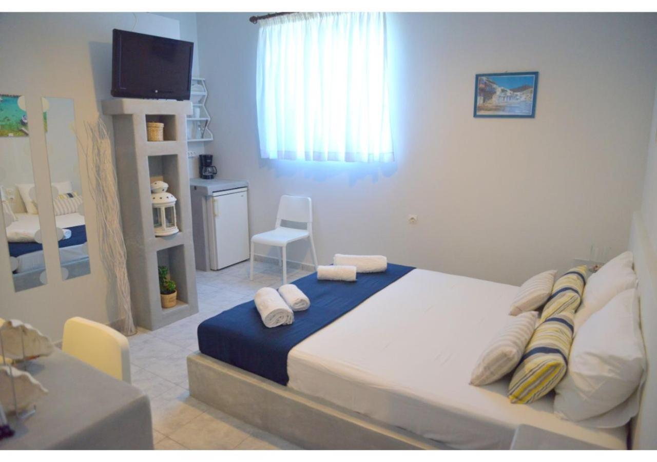Tsakonas Plakes Studios Plaka  Bagian luar foto
